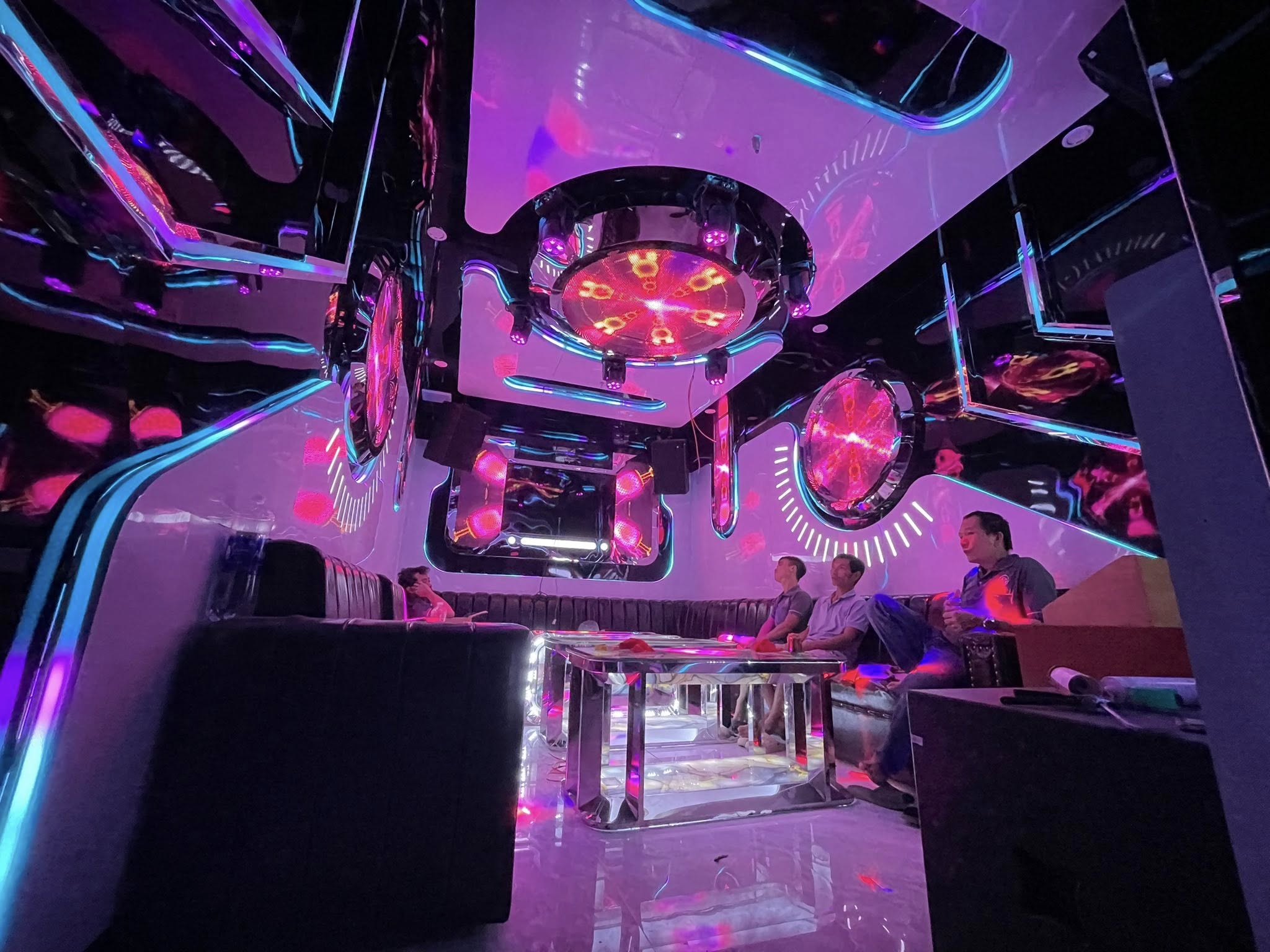 Công Trình Karaoke Tại Lâm Đồng – Dấu Ấn Sang Trọng #1 Từ A&D 12 Thiết Kế Thi Công Karaoke Tại Lâm đồng.09